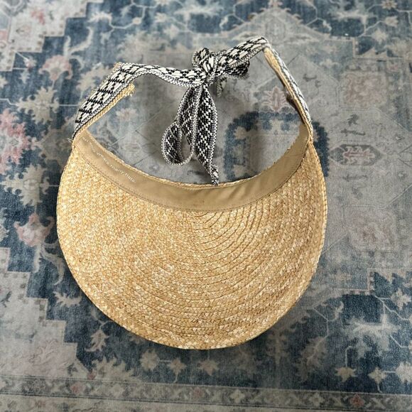 NWOT GIGI PIP Women\'s Natural Straw Lyric Tie Back Visor Hat One Size main image 4